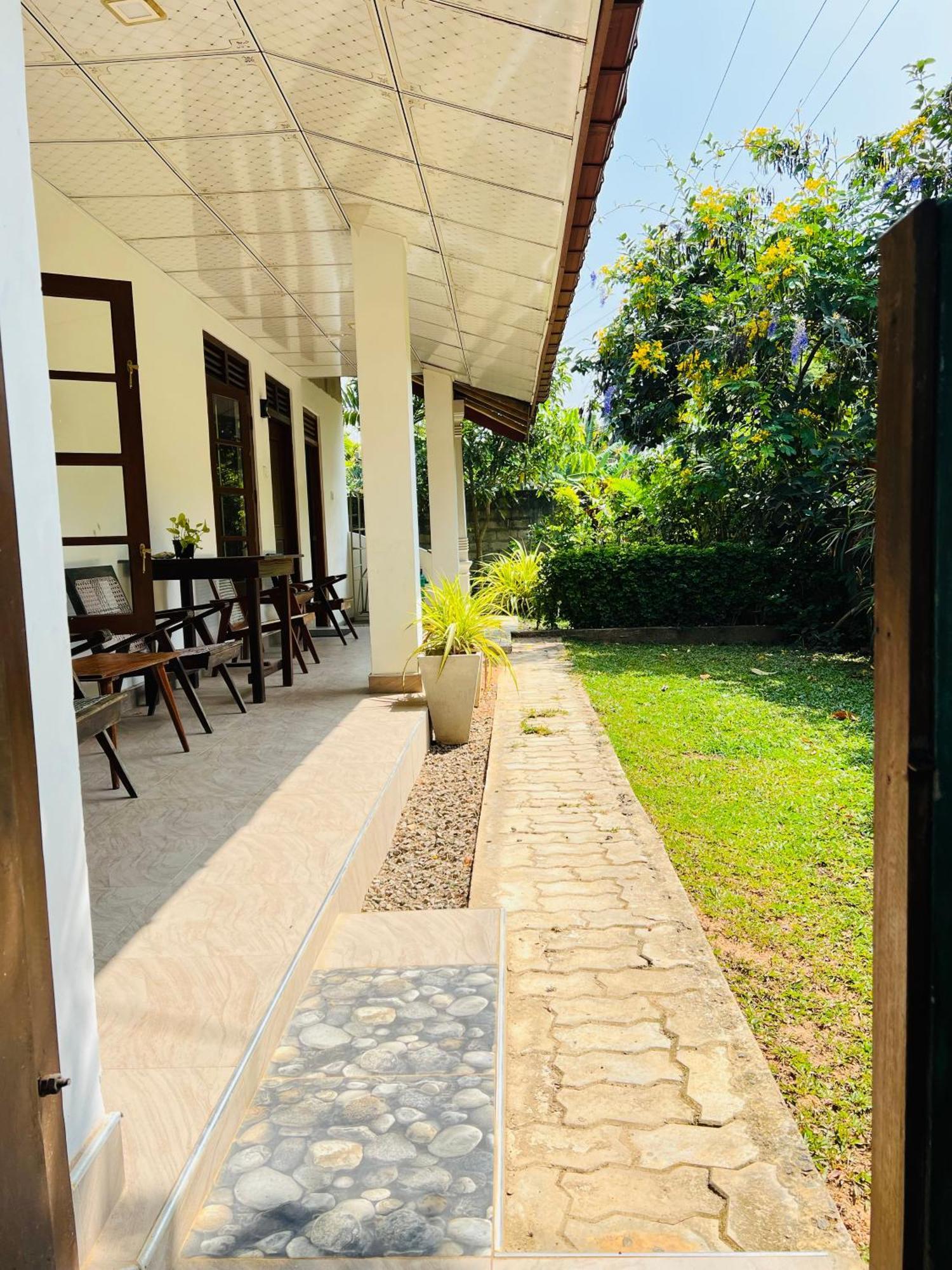 Medawatta Villa มิริสซา ภายนอก รูปภาพ