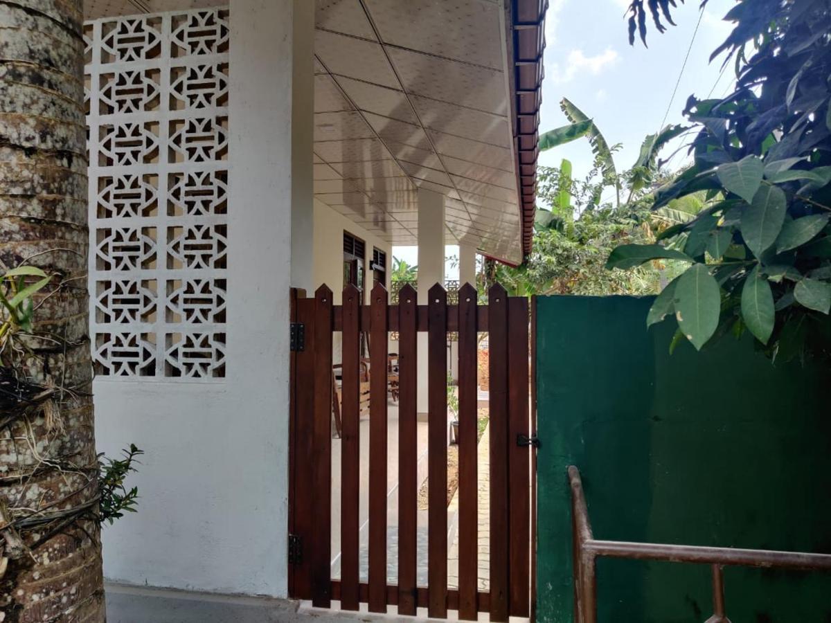 Medawatta Villa มิริสซา ภายนอก รูปภาพ